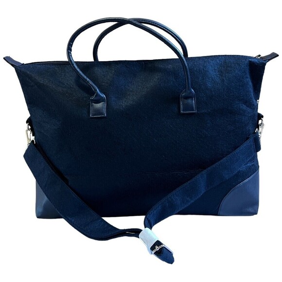 NWOT DSW EXCLUSIVE‎ FREE FELT WEEKENDER BAG TOTE NAVY BLUE - Picture 1 of 11